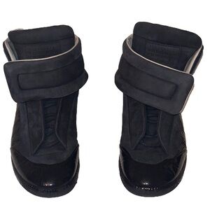 MAISON MARTIN MARGIELA
Men's Dipped Suede Future High-Top Sneaker, Navy size 42